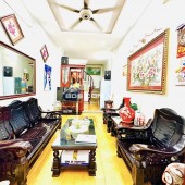 BÁN NHÀ 4 TẦNG TRẦN THÁI TÔNG, CẦU GIẤY – CHỈ HƠN 7 TỶ/35m2